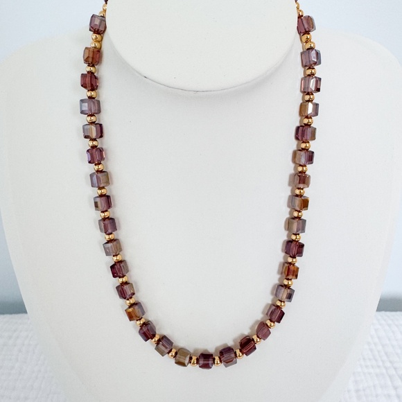 NEW 15.5” Crystal Necklace - Faceted Cubes and Garnet Beads - Handcrafted - Picture 2 of 5